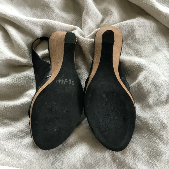 Preview Black Wedge Heels Size 4.5 - Picture 4 of 4